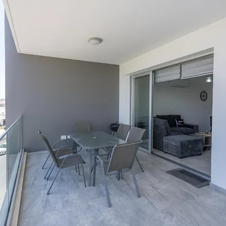 Rotiana 3bed W Roof Garden *