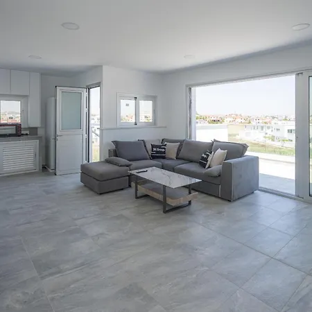 Apartment Rotiana 3bed With Roof Garden And Bbq