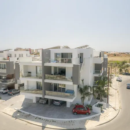 Apartment Rotiana 3bed W Roof Garden